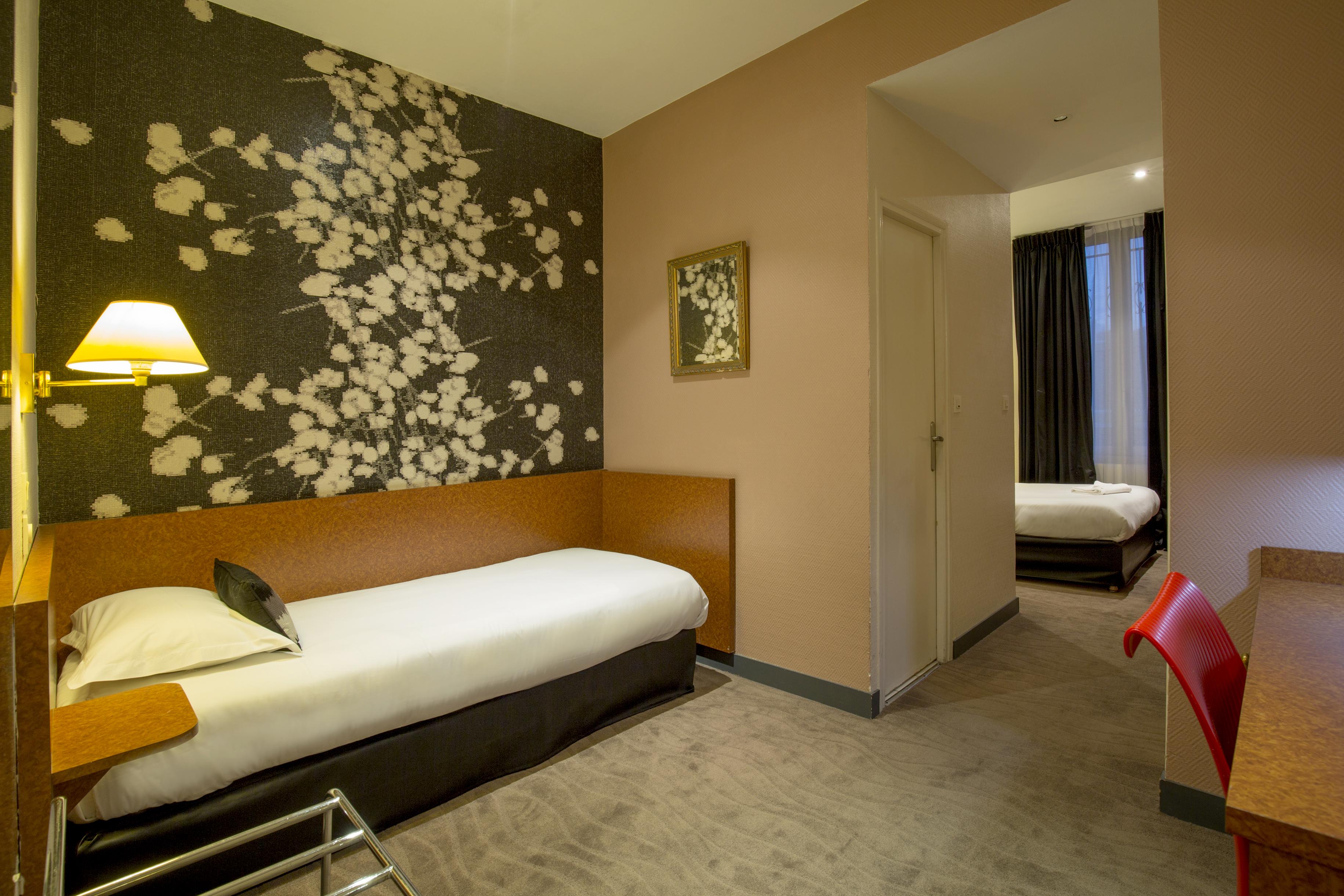 Hotel Raymond 4 ตูลูส ภายนอก รูปภาพ
