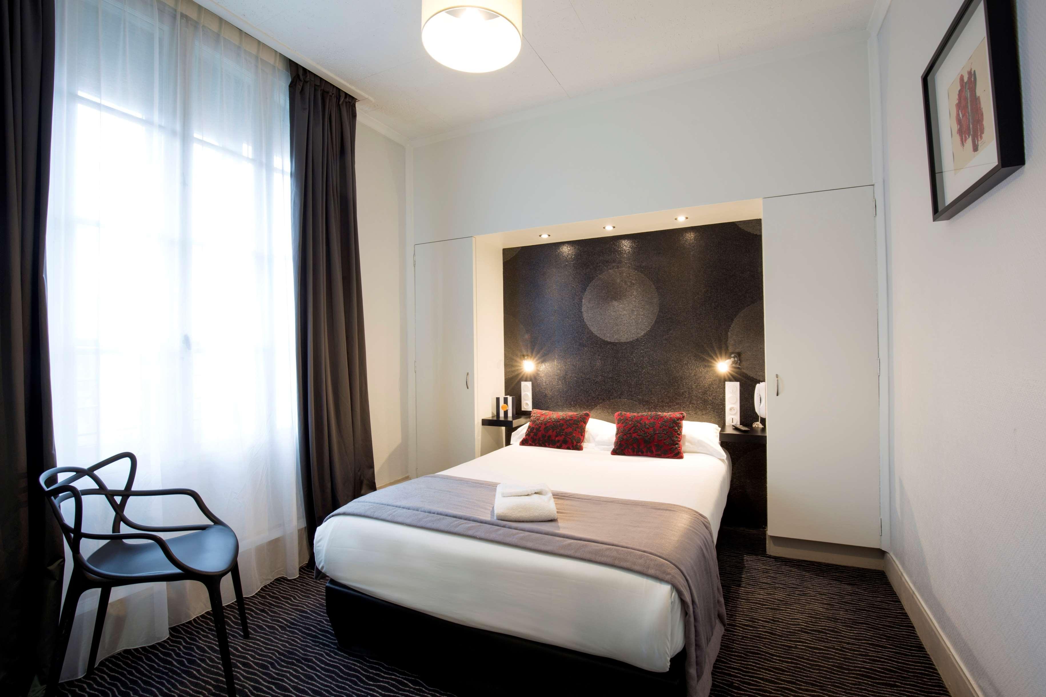Hotel Raymond 4 ตูลูส ภายนอก รูปภาพ